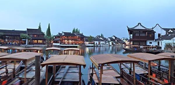 经频道--万万没想到!上海16区最新综合经济实