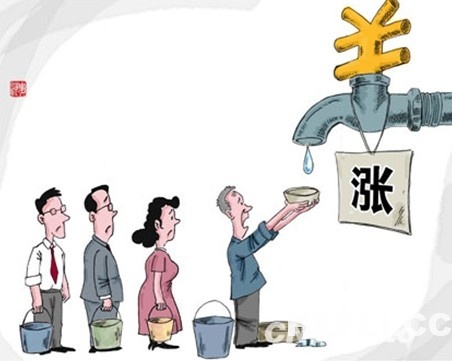 上海热线财经频道-- 中国水务董事长称水价应涨