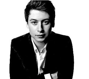 上海热线财经频道-- 开发APP曾获李嘉诚投资 