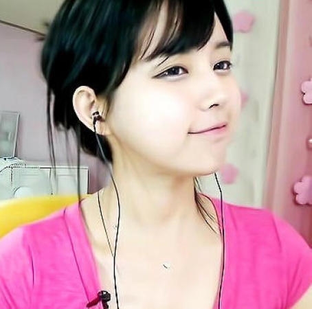 上海热线财经频道-- 从漫画里走出来的女神 韩