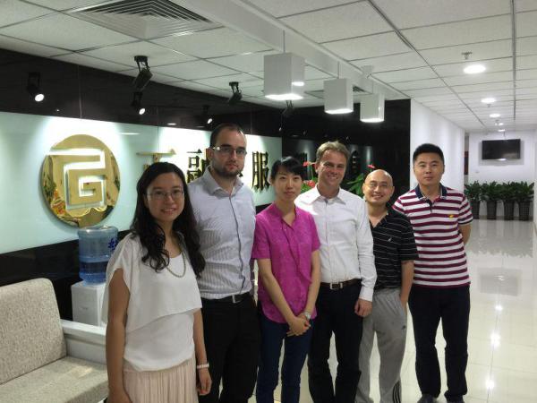 上海热线财经频道-- 捷信消费金融公司代表考察