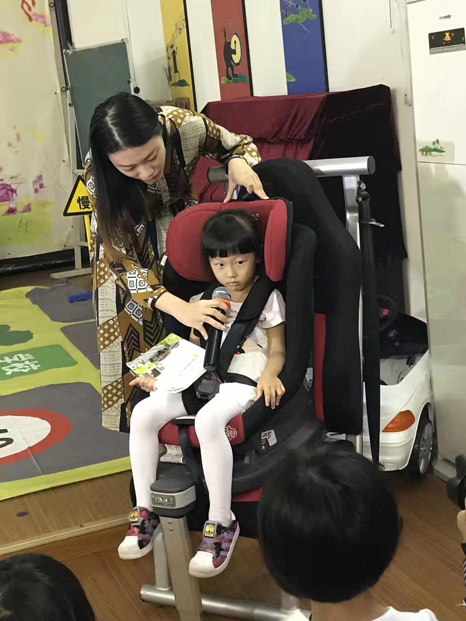 上海热线财经频道--上汽斯柯达微城榜样之旅北