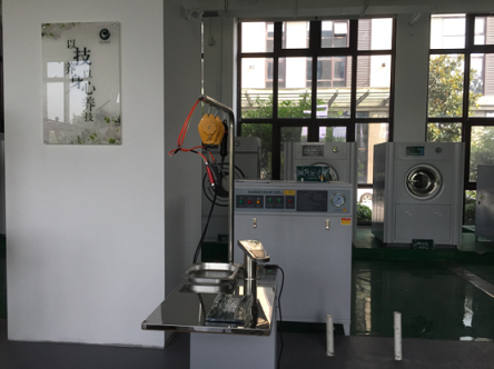 上海热线财经频道--衣之恋干洗店加盟品牌 绿色