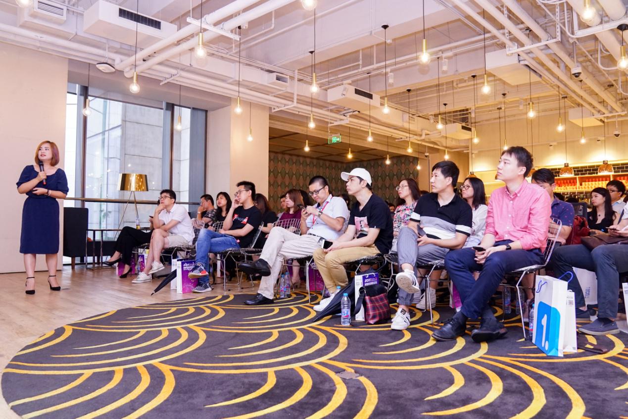 上海热线财经频道--2017年新媒体新商机论坛暨