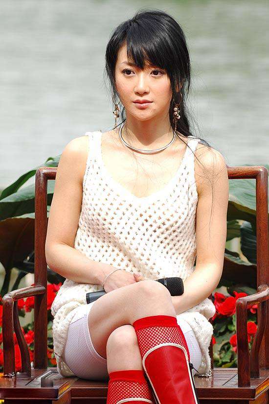 李冰冰离开李宇春进入 华谊女星吸金谱