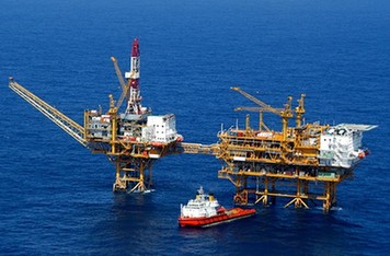 上海热线财经频道—— 国土资源部:我国2013年将投800亿元勘查油气资