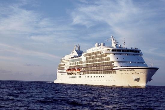 丽晶七海邮轮公司"领航者号(regent seven seas, navigator)