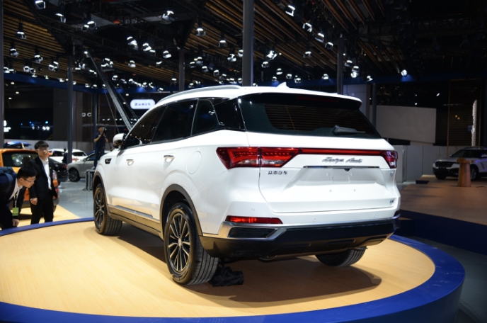 上海热线财经频道--【行圆汽车大全】众泰T50